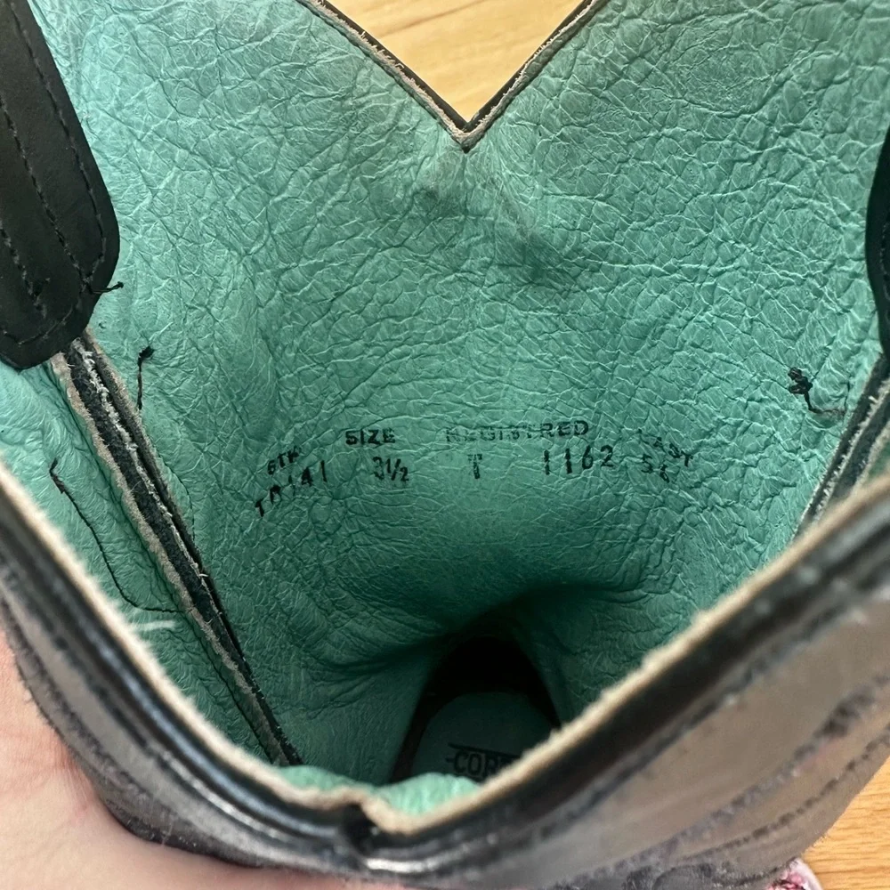 Corral Black Embroidered Heeled Boots - Picture 5 of 14